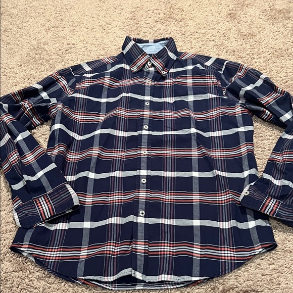 Men's Bundle. Vineyard Vines and More! - Picture 15 of 16